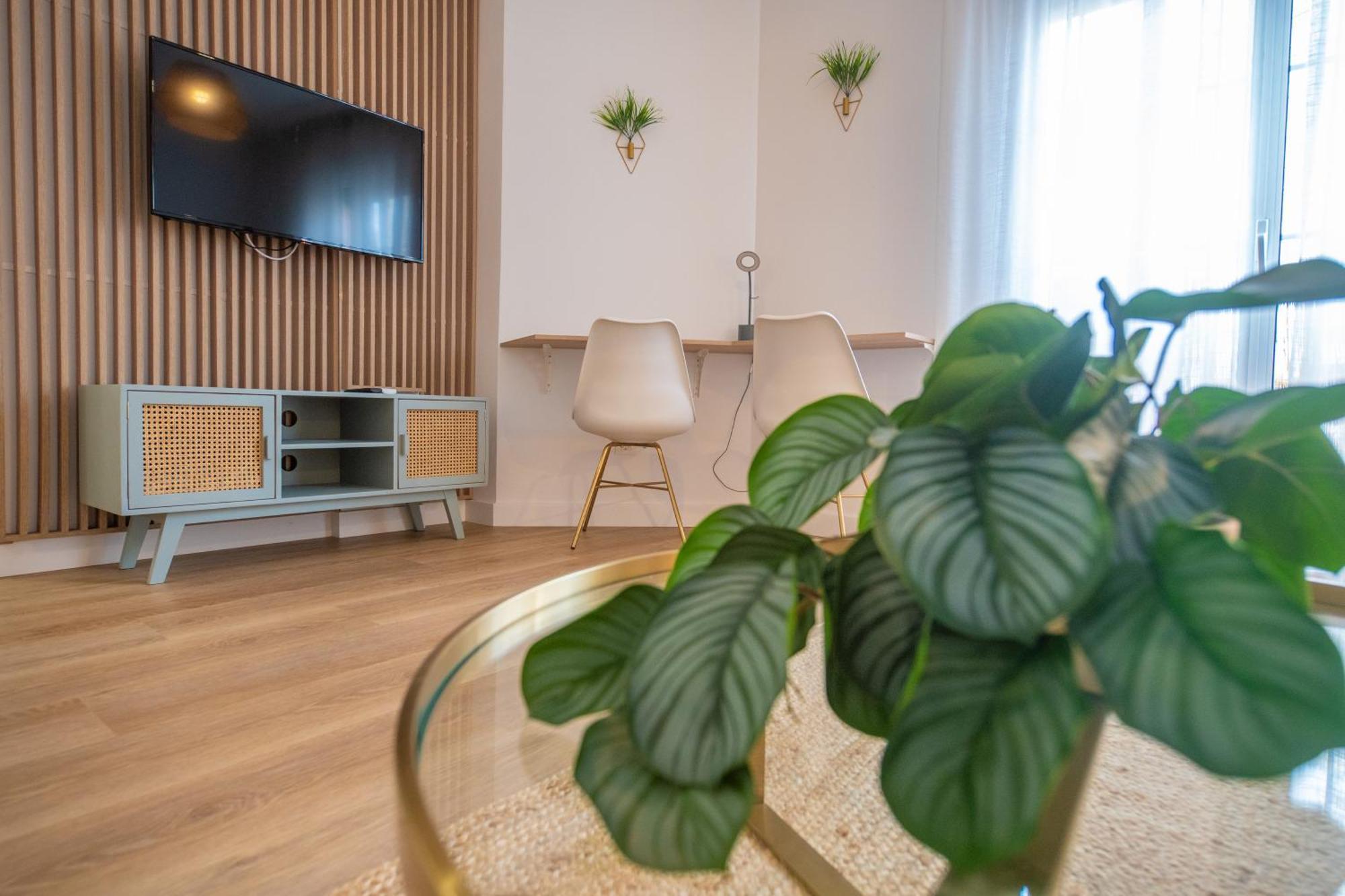Prensa & Nice Courtyard By Ele Apartments Malaga Luaran gambar