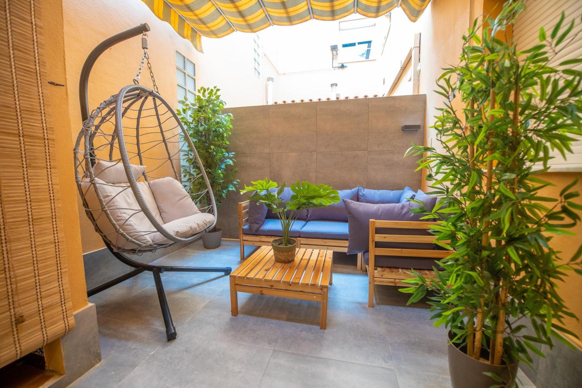 Prensa & Nice Courtyard By Ele Apartments Malaga Luaran gambar