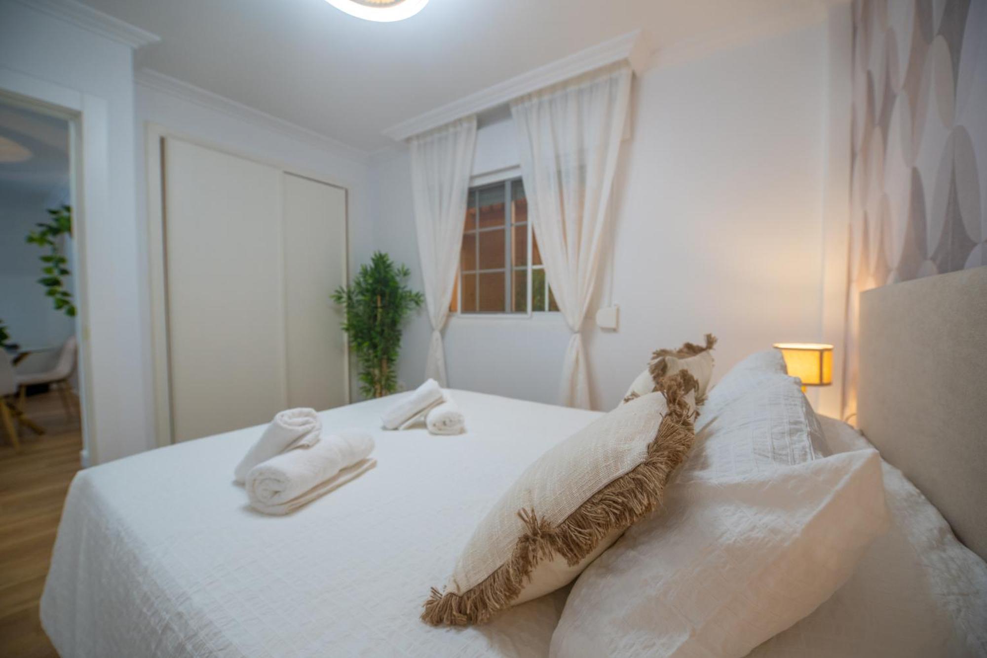 Prensa & Nice Courtyard By Ele Apartments Malaga Luaran gambar